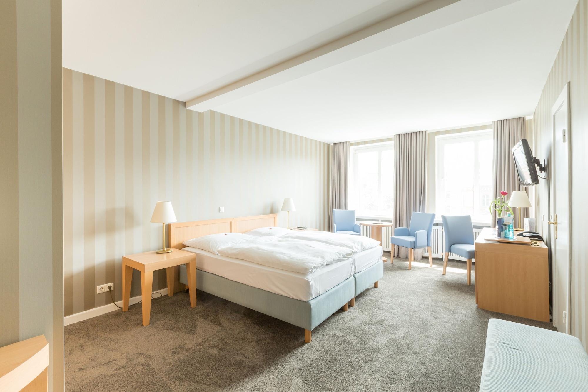 Relexa Hotel Bellevue An Der Alster Hamburg Exterior photo
