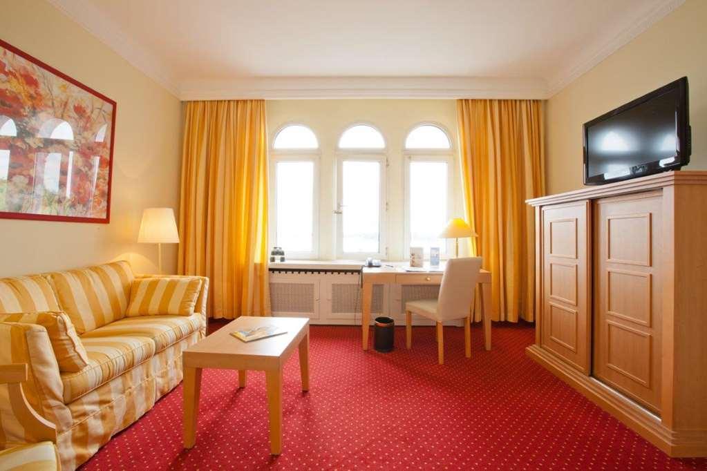 Relexa Hotel Bellevue An Der Alster Hamburg Room photo