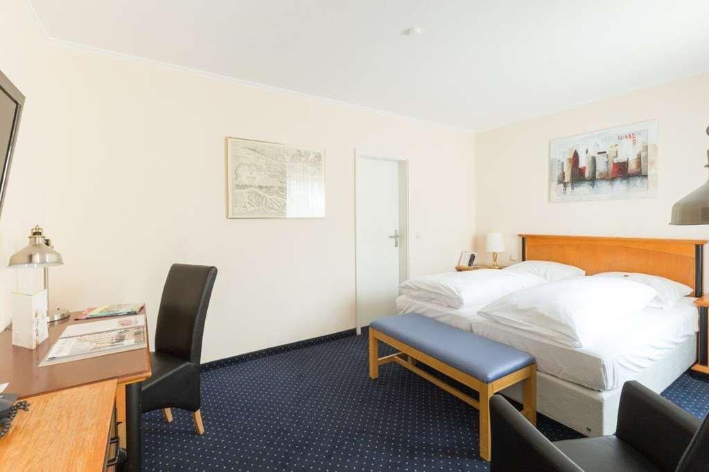 Relexa Hotel Bellevue An Der Alster Hamburg Room photo