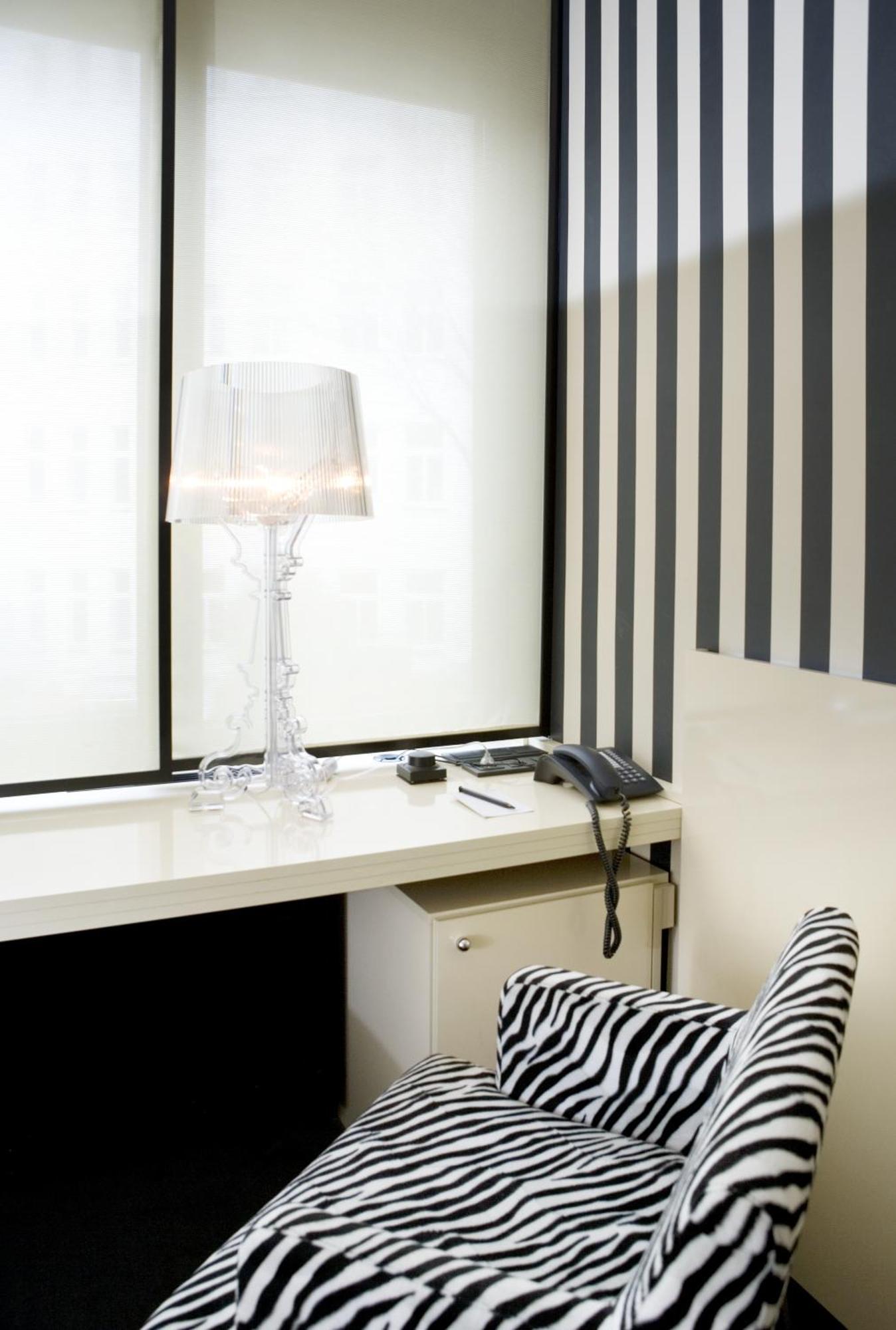 Relexa Hotel Bellevue An Der Alster Hamburg Room photo